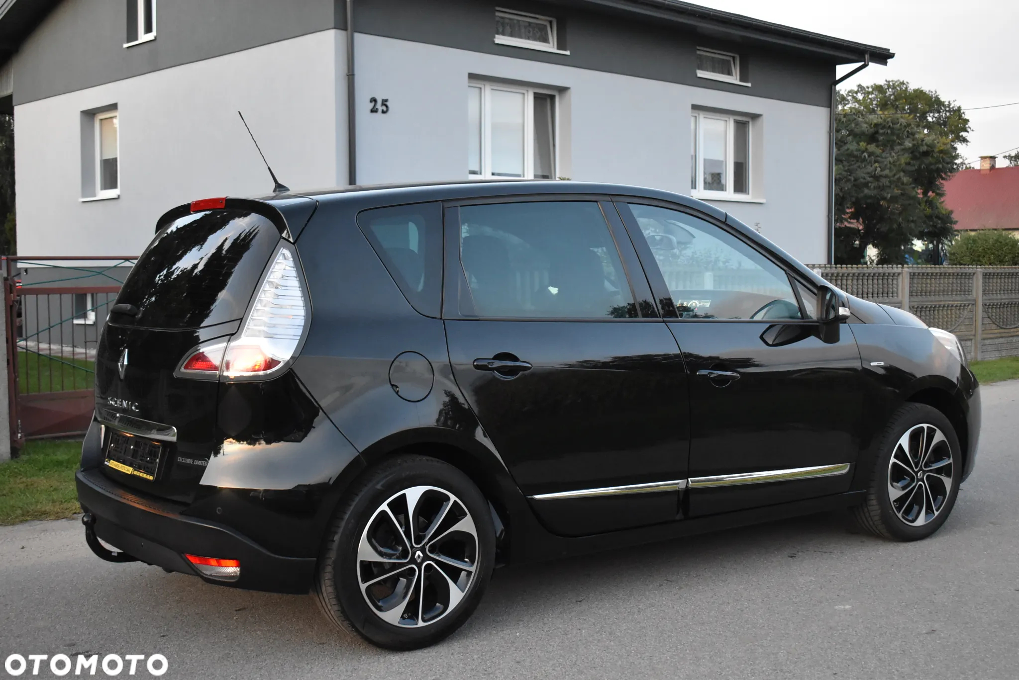 Renault Scenic ENERGY TCe 130 S&S Xmod Bose Edition - 13
