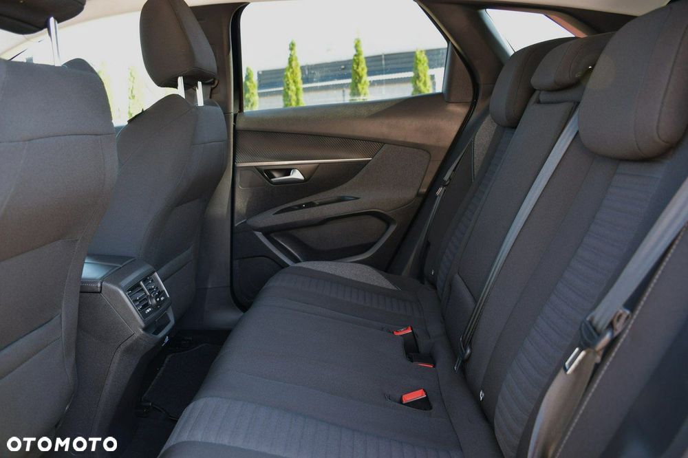 Peugeot 3008 1.2 PureTech Active Pack S&S - 18