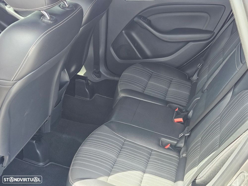 Mercedes-Benz B 180 - 17