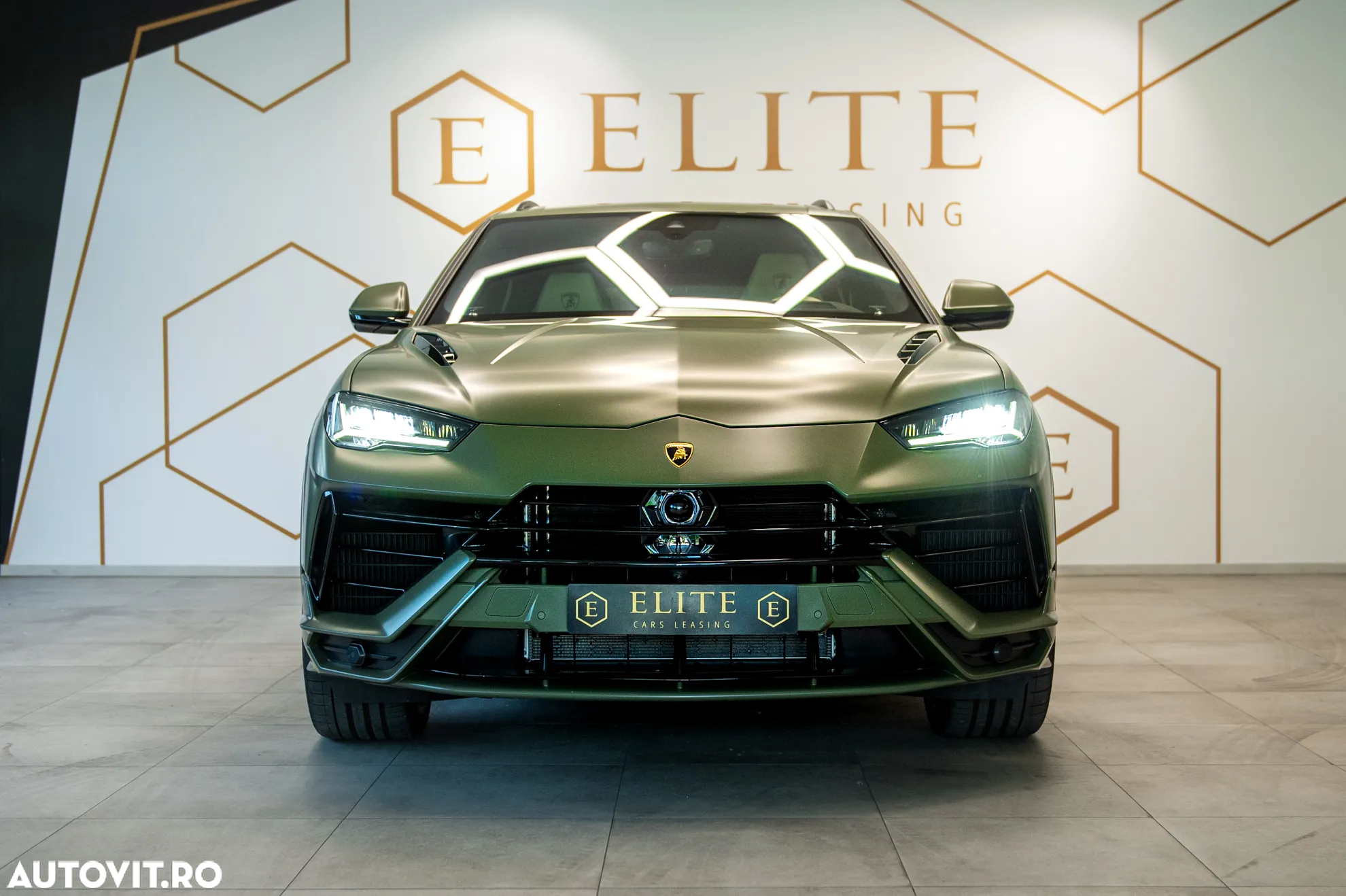 Lamborghini URUS - 2