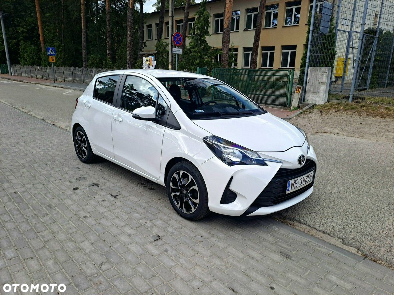 Toyota Yaris 1.0 Comfort - 12