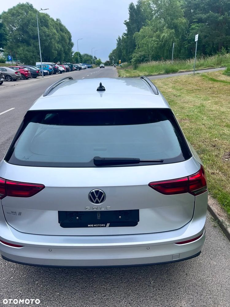 Volkswagen Golf Variant - 13