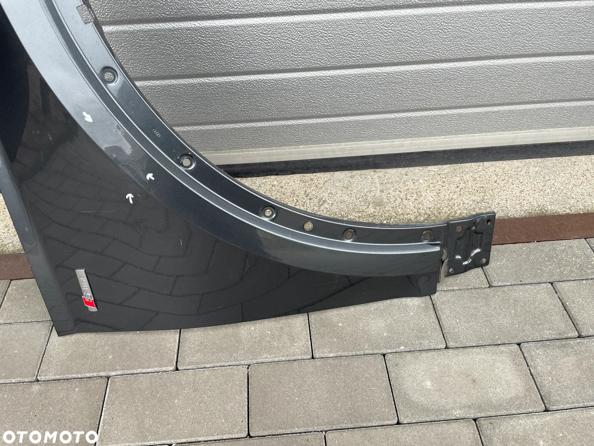 BŁOTNIK PRZEDNI PRAWY AUDI Q5 II 8A0  2017-- - 4