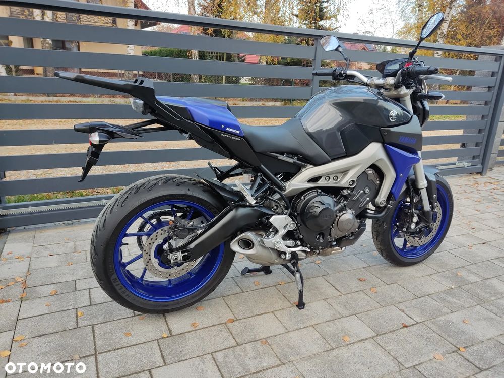 Yamaha MT - 8