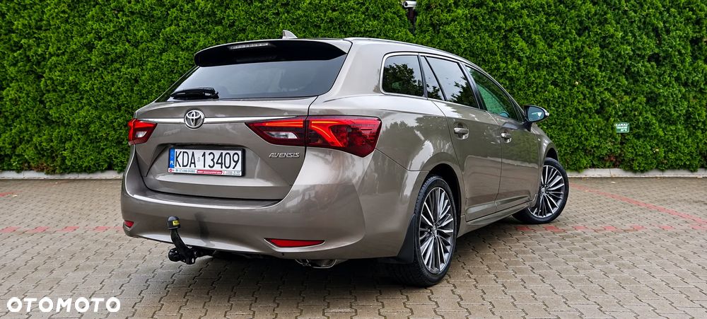 Toyota Avensis Touring Sports 1.8 Business Edition - 3