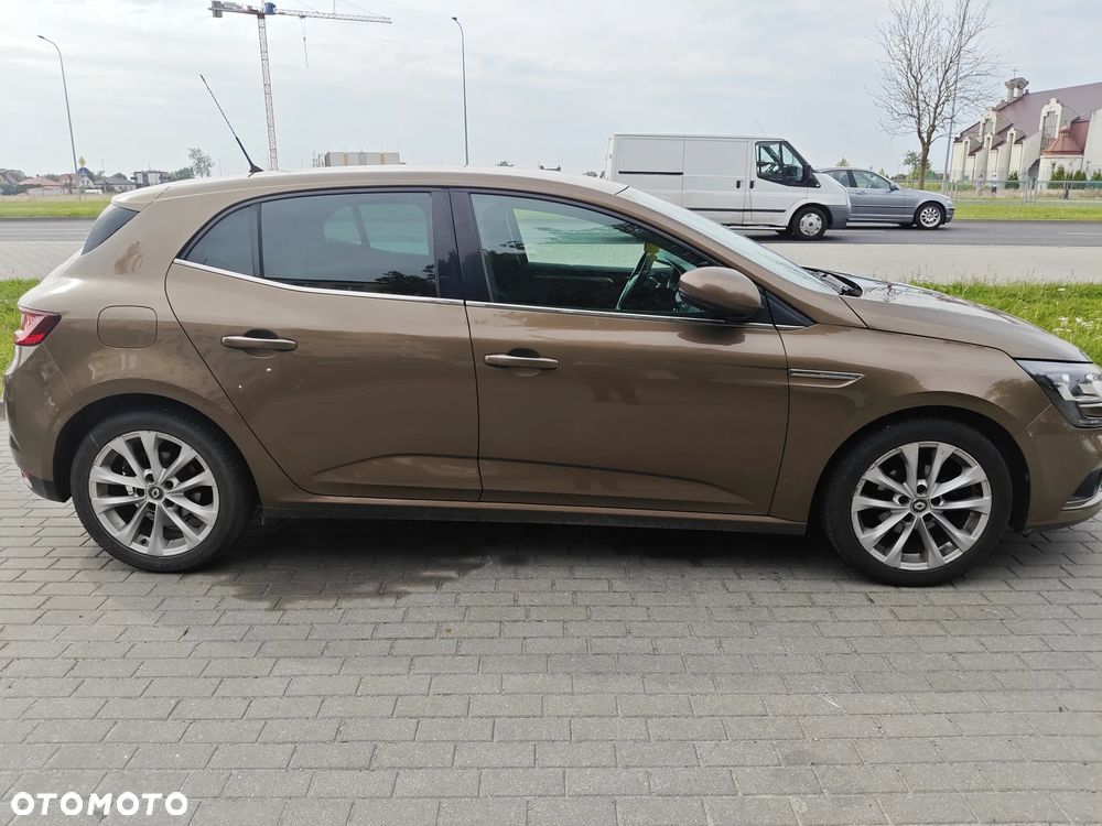 Renault Megane 1.6 SCe Intens - 26