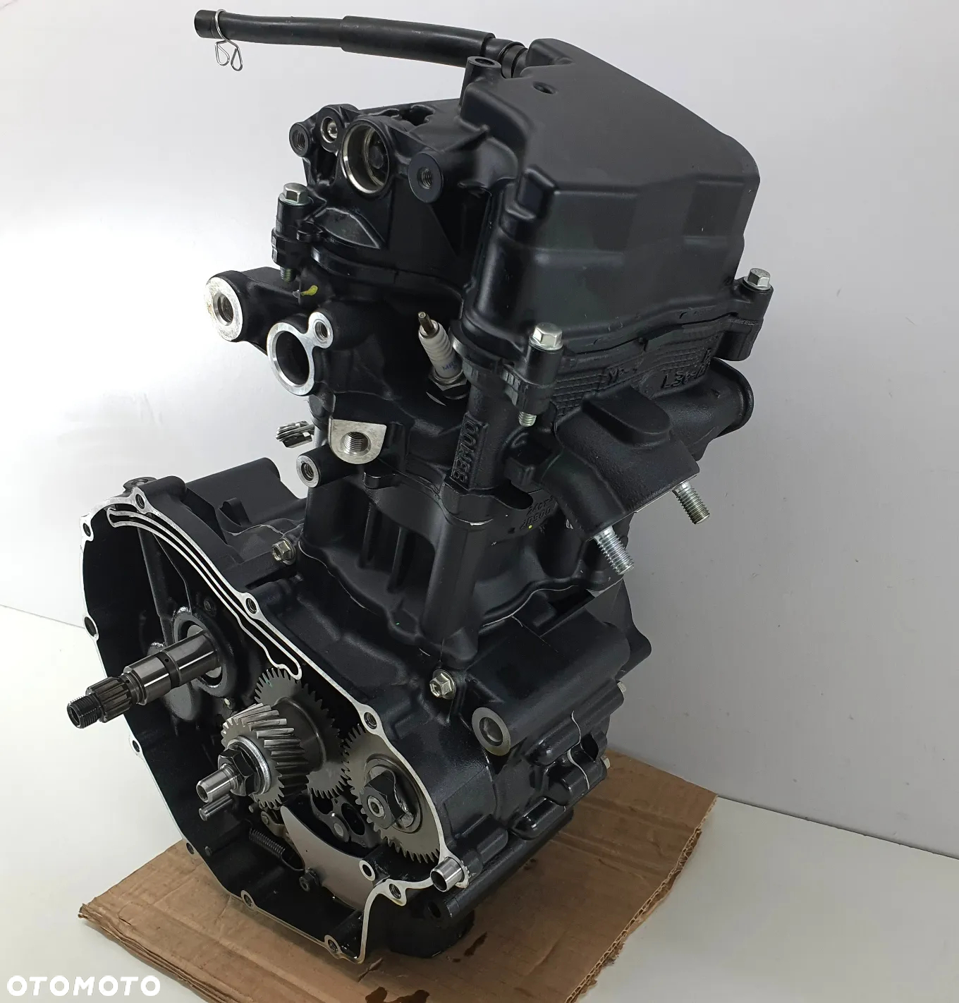SILNIK  YAMAHA XSR 125 YZF MT - 6