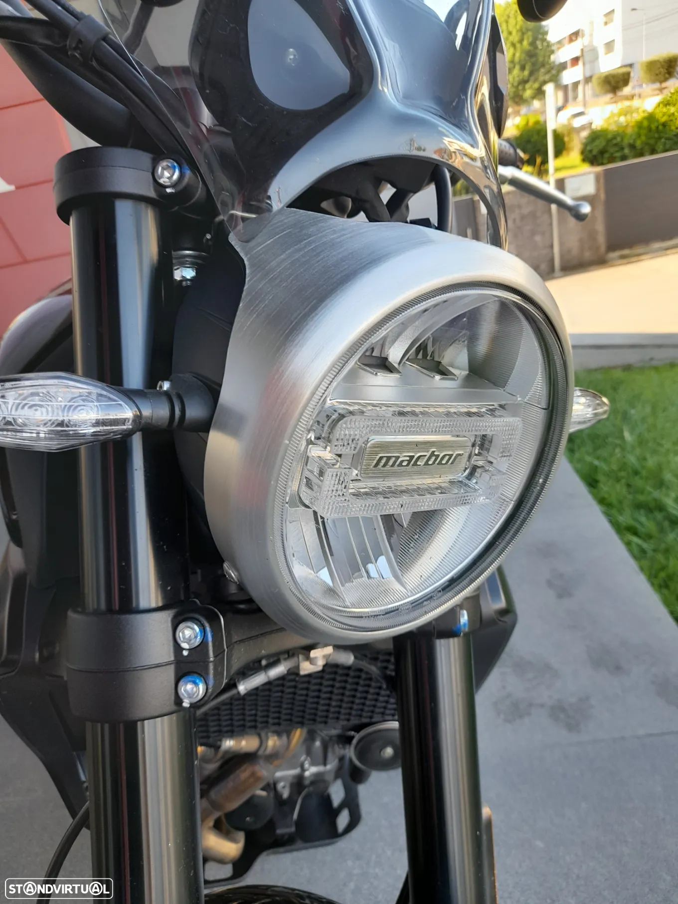Macbor Eight Mile 500 Street - 12