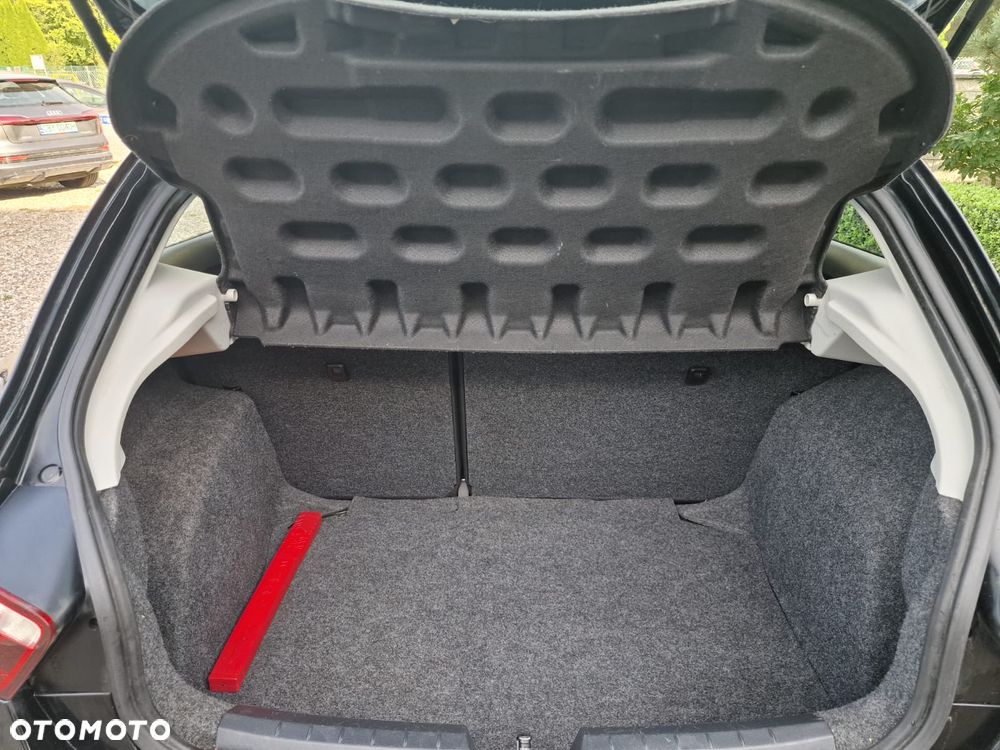 Seat Ibiza SC 1.4 16V Style Viva - 17