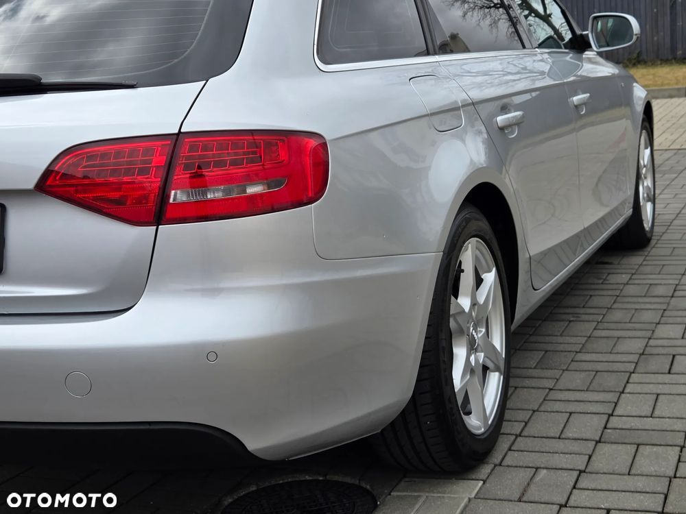 Audi A4 Avant 1.8 TFSI quattro Ambiente - 17