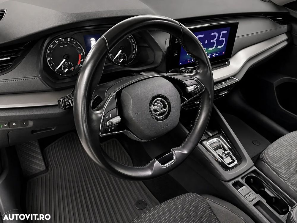 Skoda Octavia 2.0 TDI DSG Edition Plus - 8