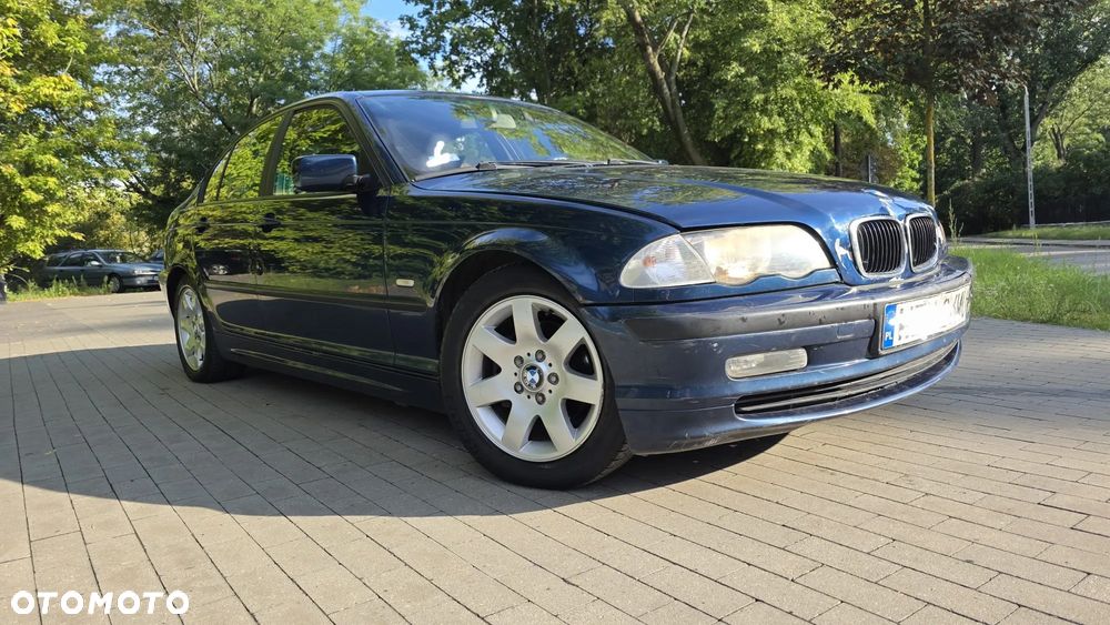 BMW Seria 3 - 1