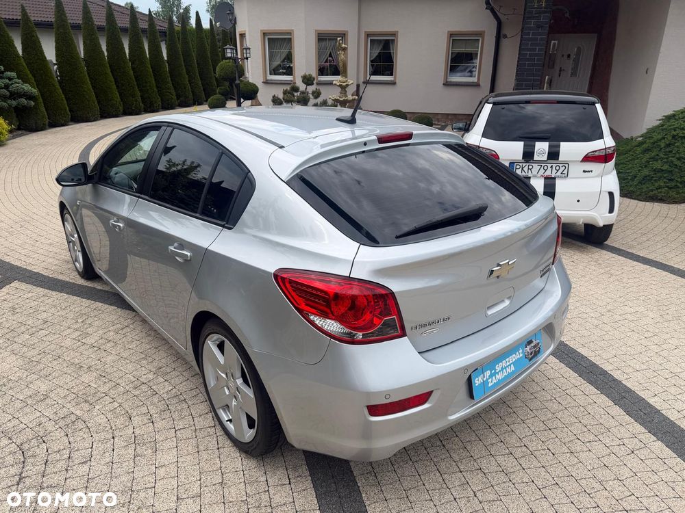 Chevrolet Cruze 2.0 LTZ - 3