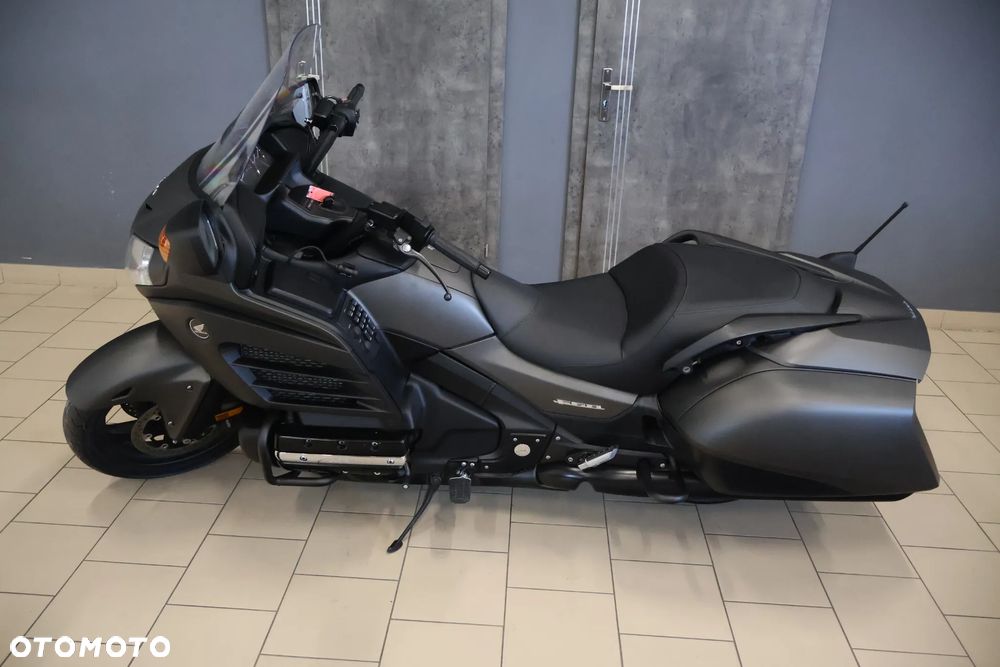 Honda GL - 14