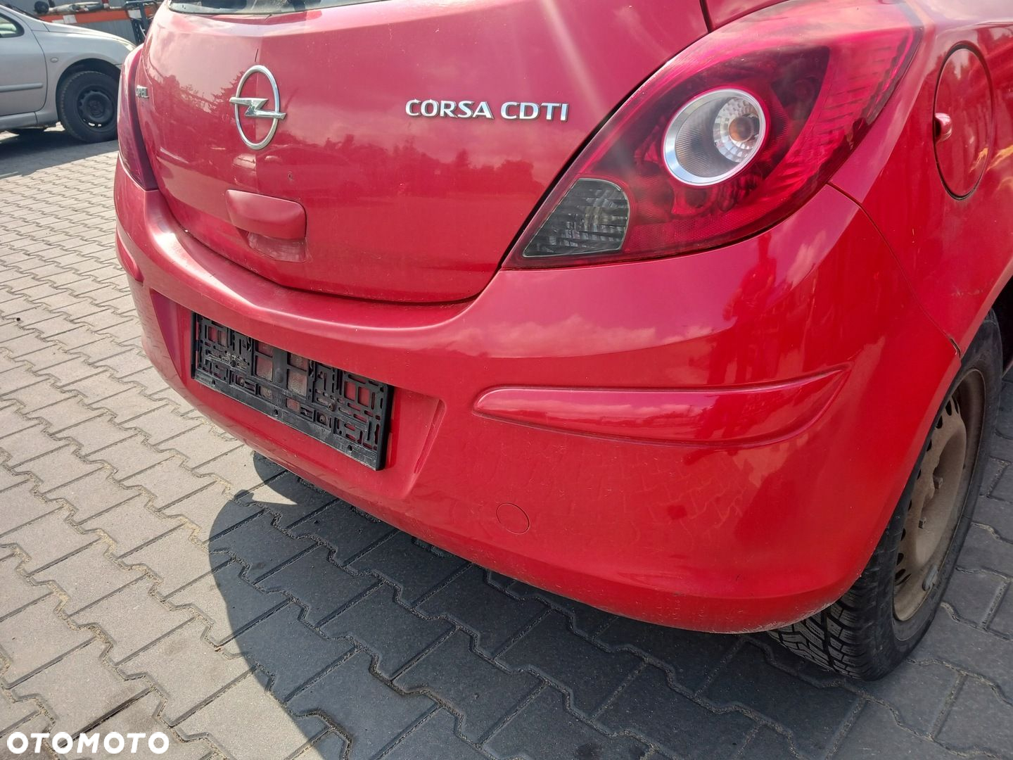 ZDERZAK TYŁ OPEL CORSA D 2008 ROK 3D CZERWONY - 2