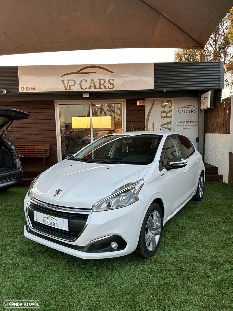 Peugeot 208 PureTech 82 Style - 2