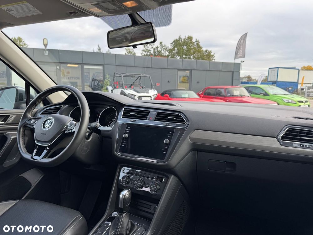 Volkswagen Tiguan Allspace - 17