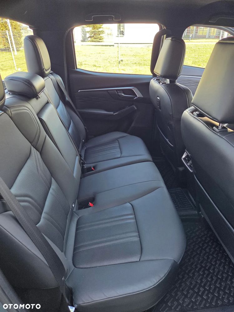 Isuzu D-Max 1.9 DC LSX - 10