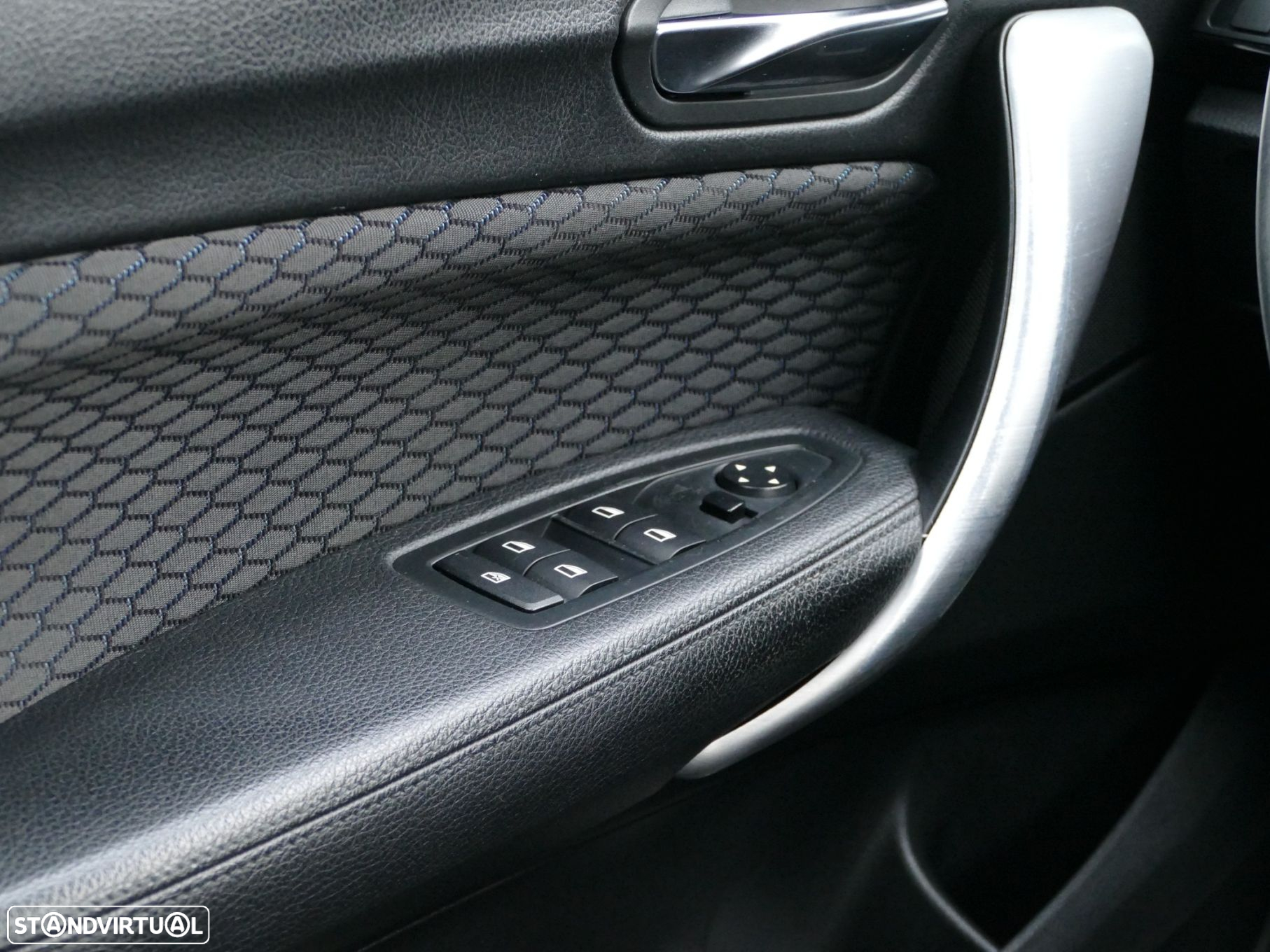 BMW 118 d Pack M Shadow Auto - 18