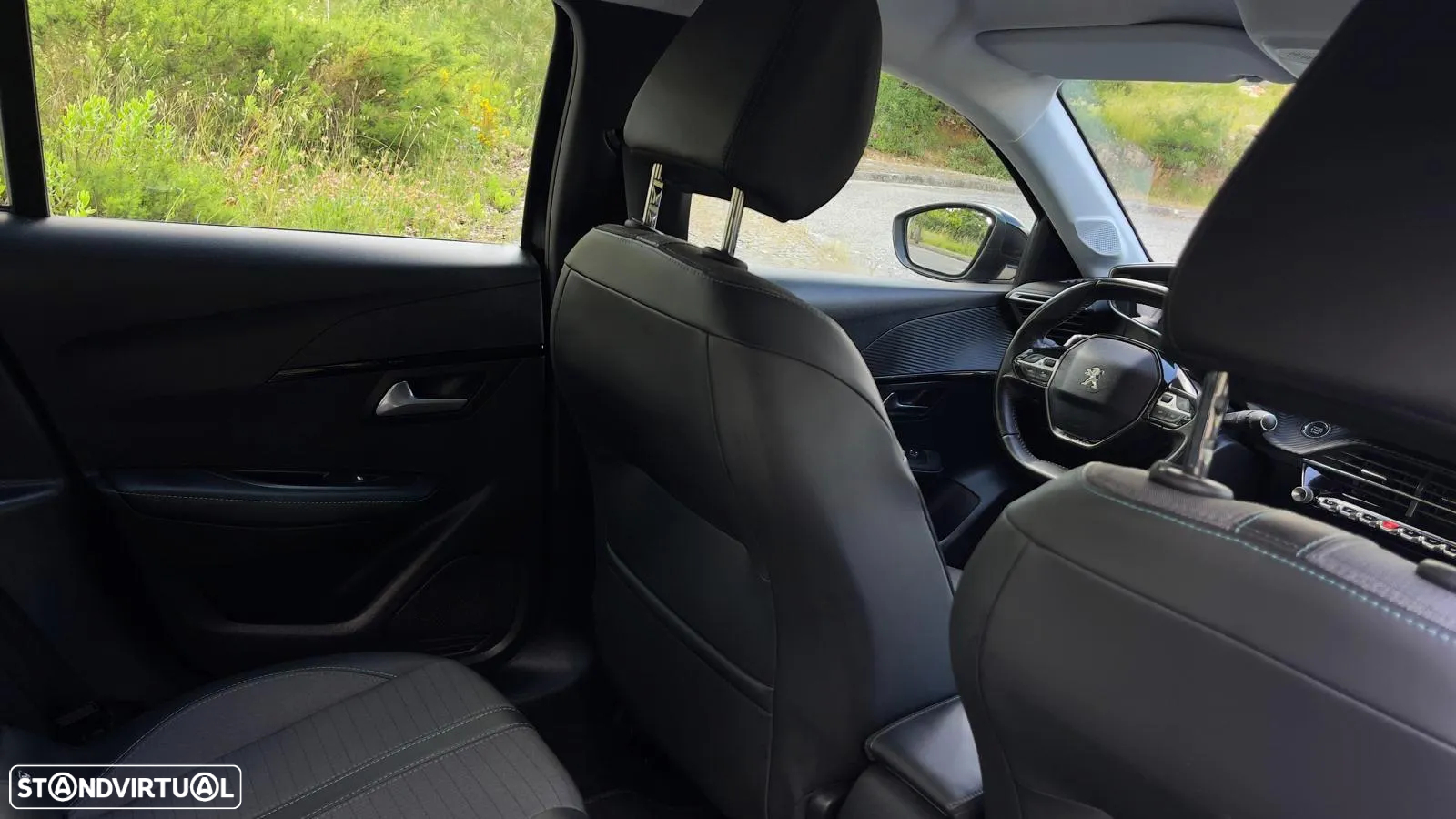 Peugeot 208 1.2 PureTech Allure Pack EAT8 - 22