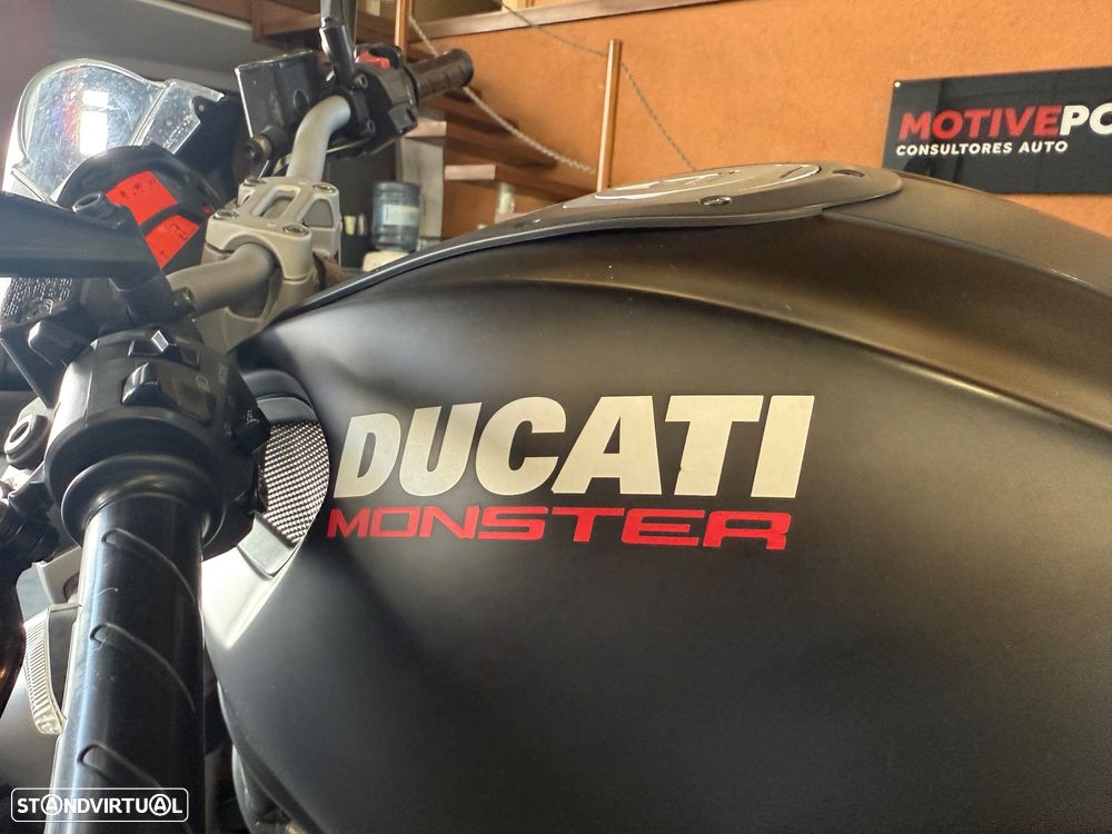 Ducati Monster Monster 696 - 1