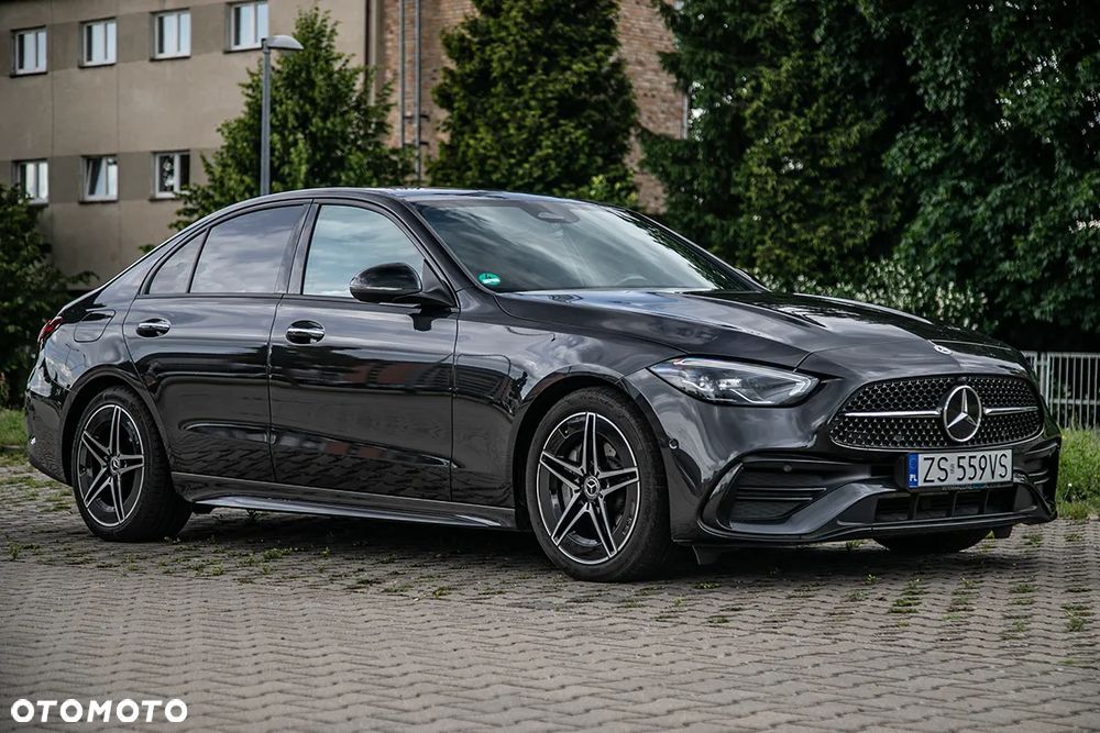 Mercedes-Benz Klasa C 300 d 9G-TRONIC AMG Line - 3