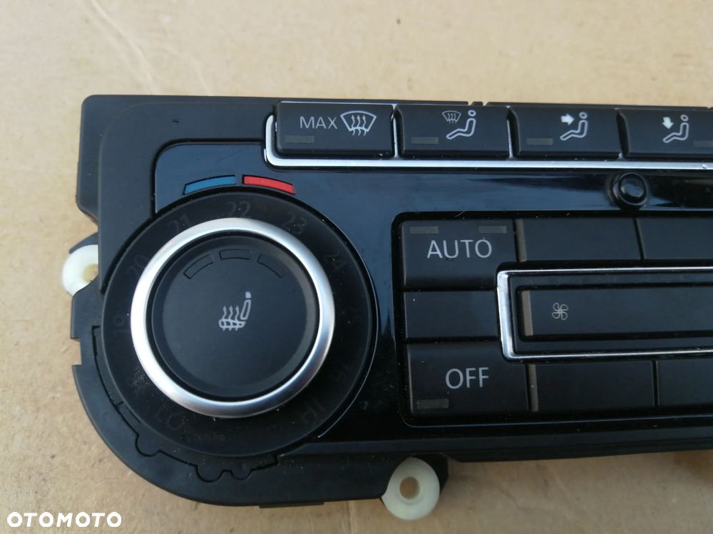 Tiguan panel klimatyzacji klimatronik 5K0907044DG - 5