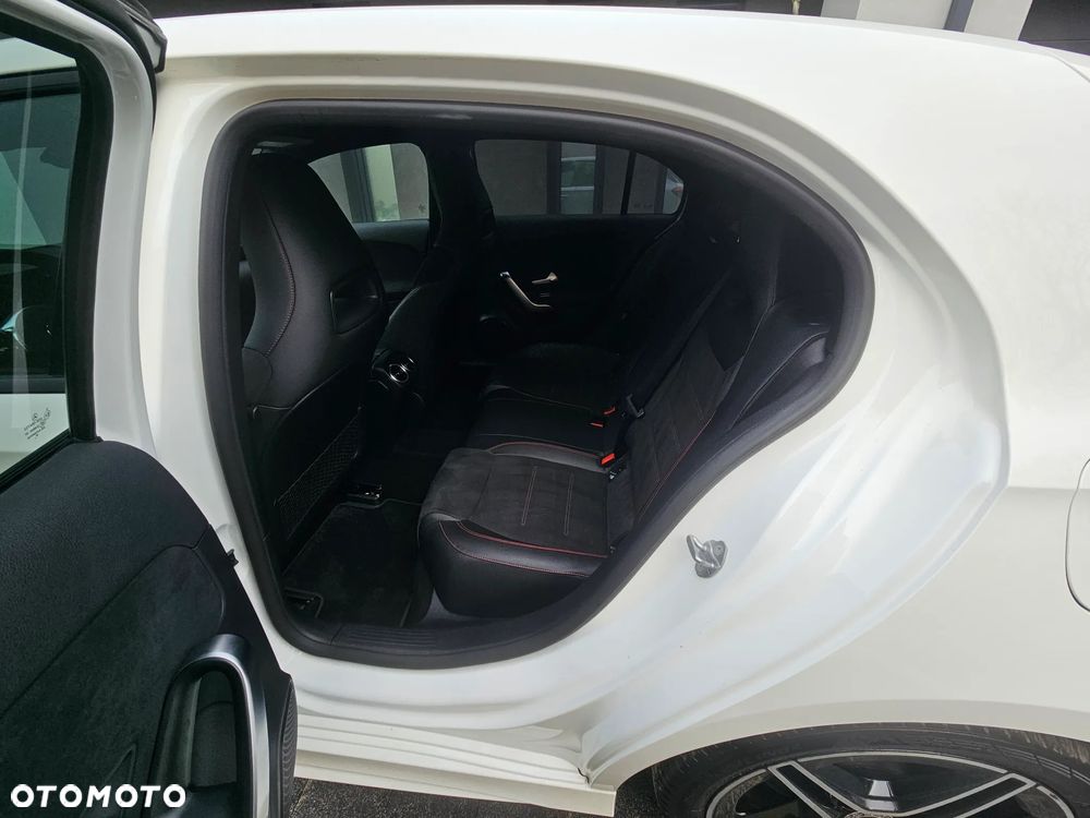 Mercedes-Benz Klasa A 200 AMG Line 7G-DCT - 17