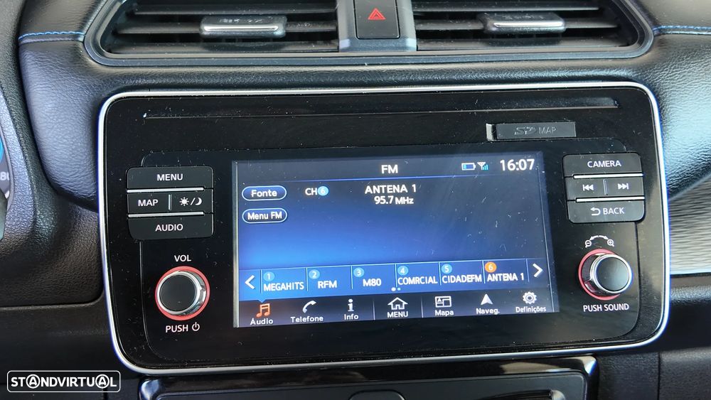 Nissan Leaf N-Connecta - 22