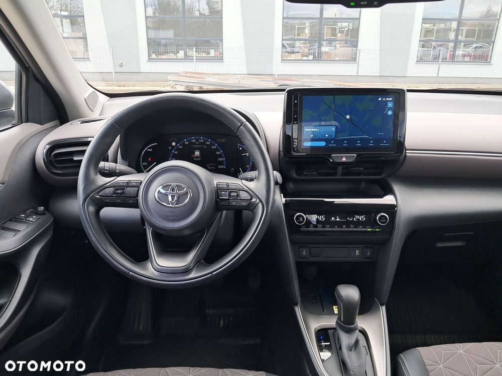 Toyota Yaris Cross - 11