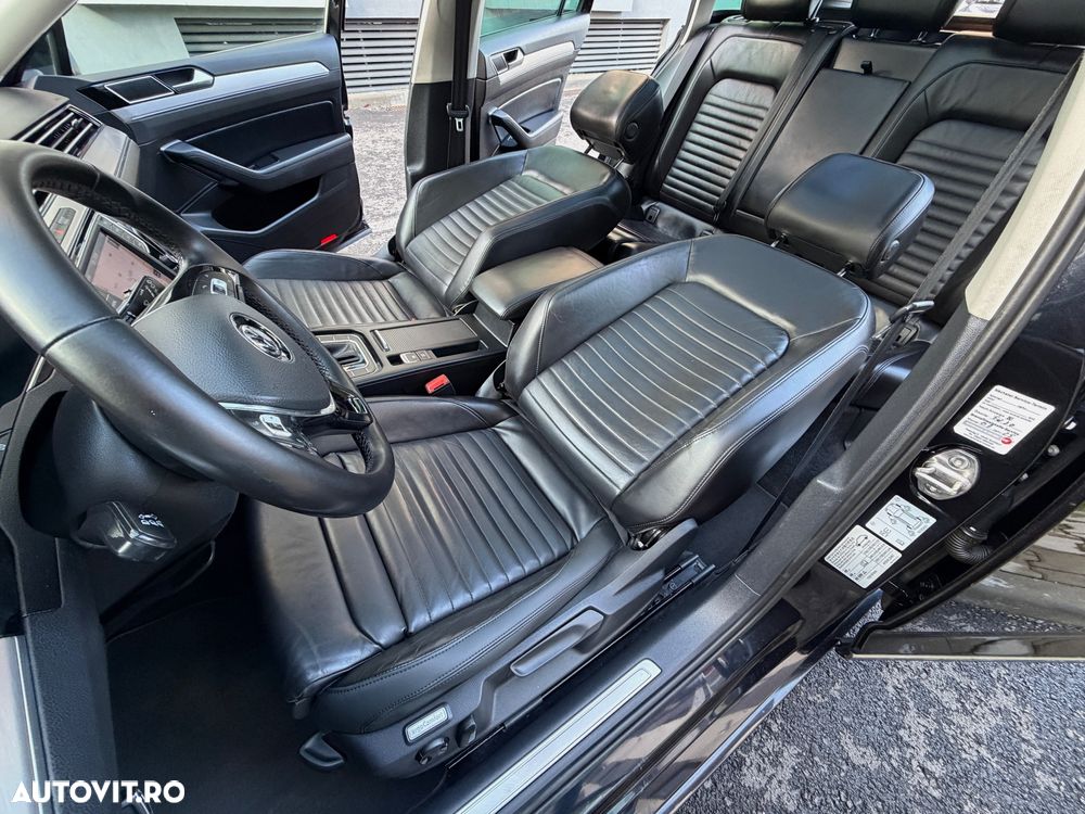 Volkswagen Passat Variant 2.0 TDI DSG Highline - 13