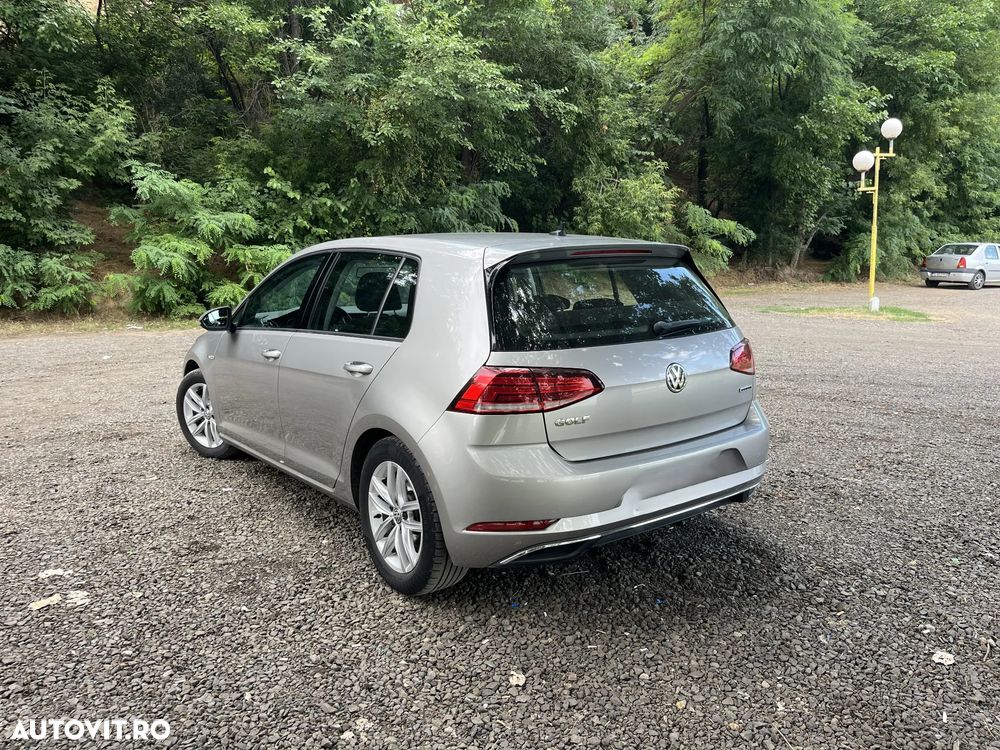 Volkswagen Golf 1.5 TSI Comfortline - 4