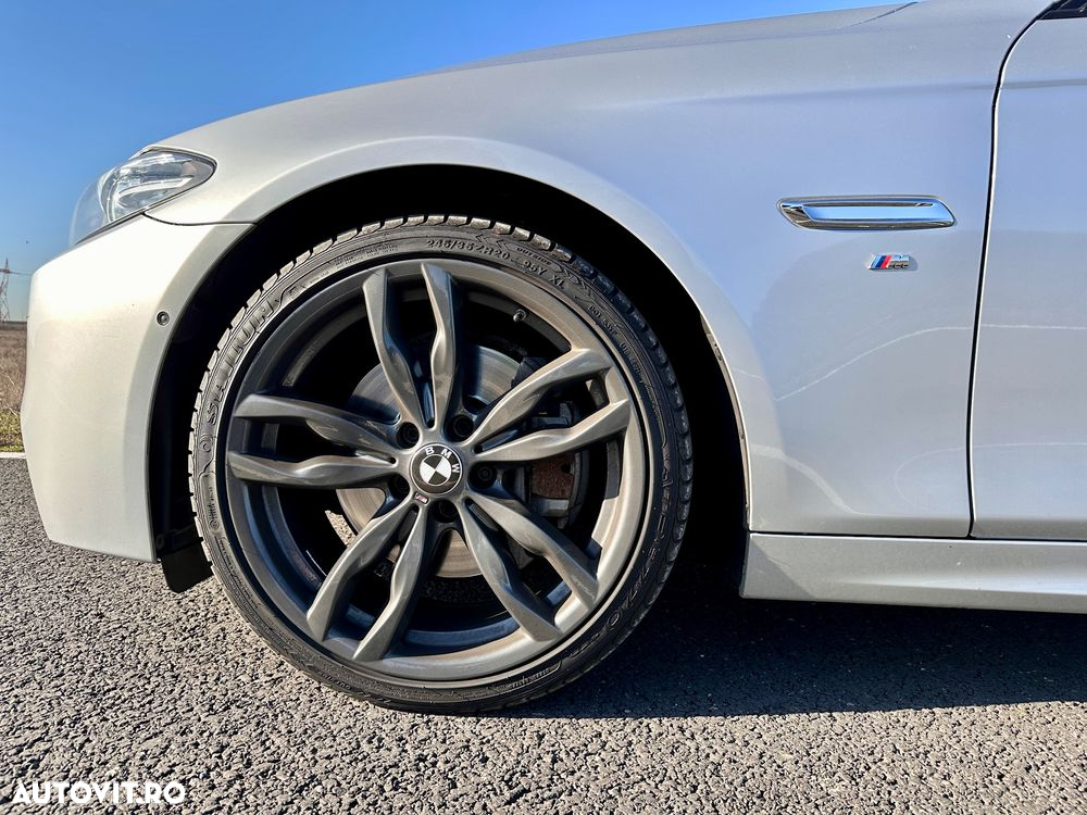 BMW Seria 5 530d Touring Sport-Aut. - 5