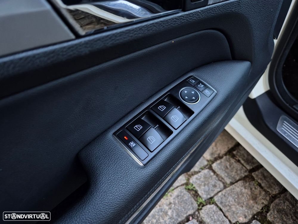 Mercedes-Benz E 350 CDI Avantgarde BlueEfficiency - 27