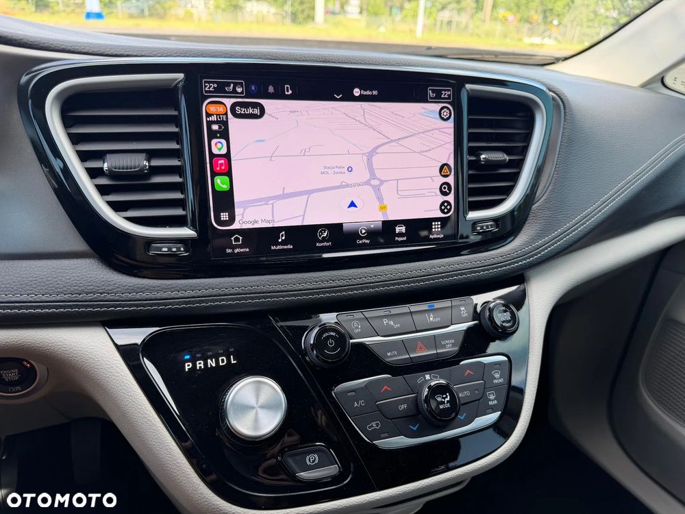 Chrysler Pacifica - 21