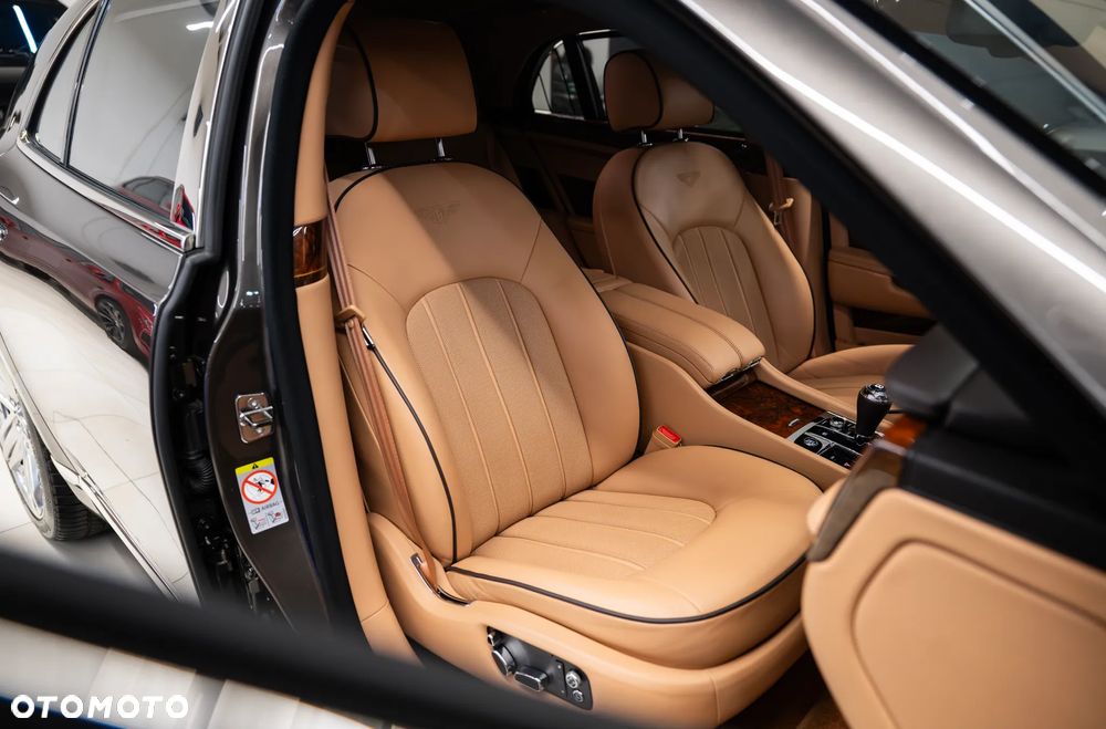Bentley Mulsanne - 30