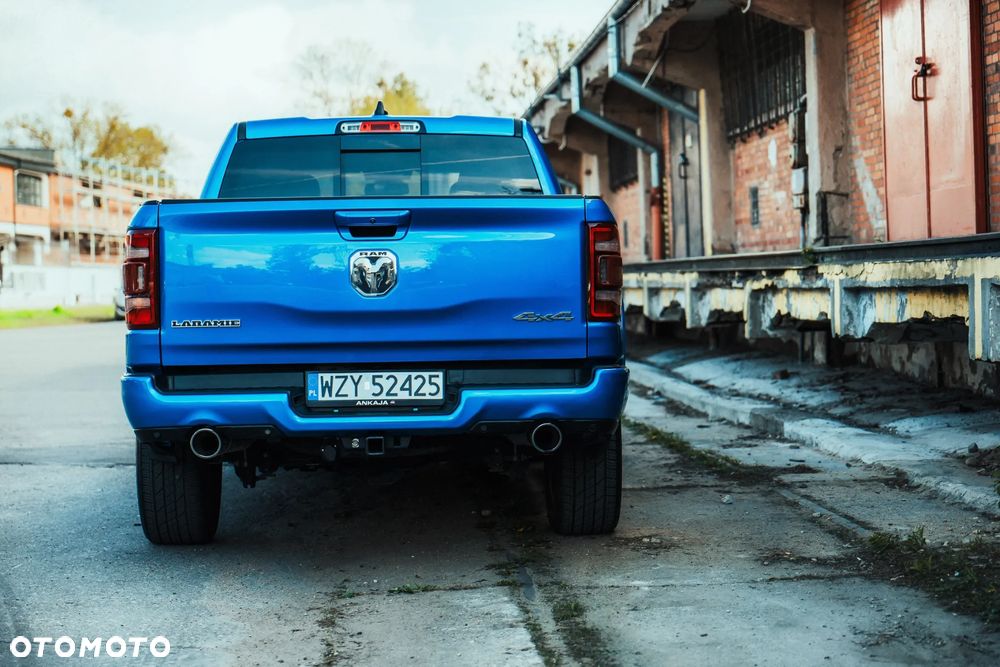 RAM 1500 Crew Cab Laramie - 27