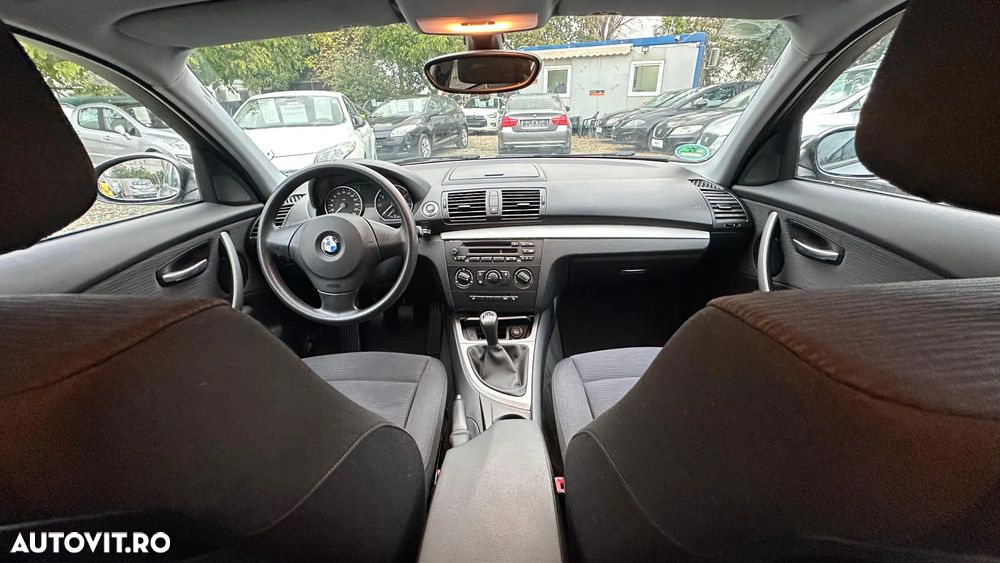 BMW Seria 1 116i - 16