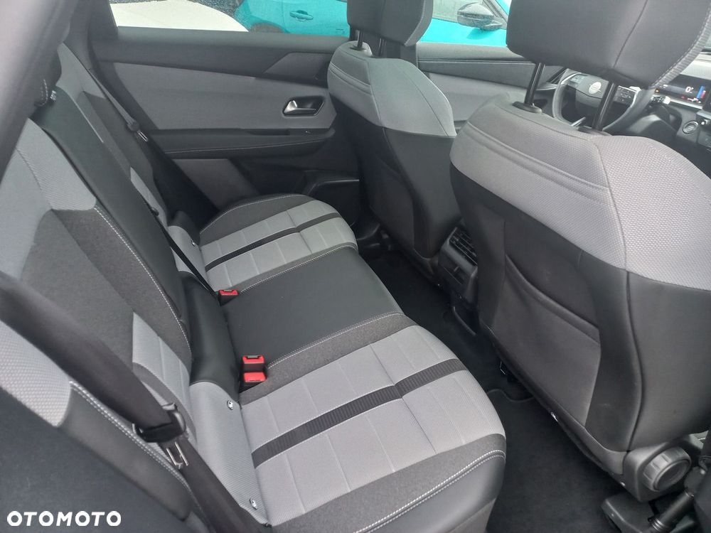 Opel Grandland 1.2 T mHEV GS S&S eDTC6 - 16