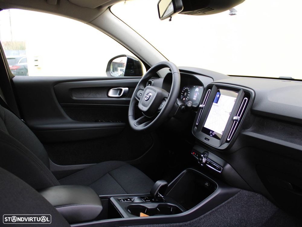 Volvo XC 40 1.5 T2 Essential Auto - 54