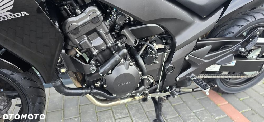 Honda CBF - 38