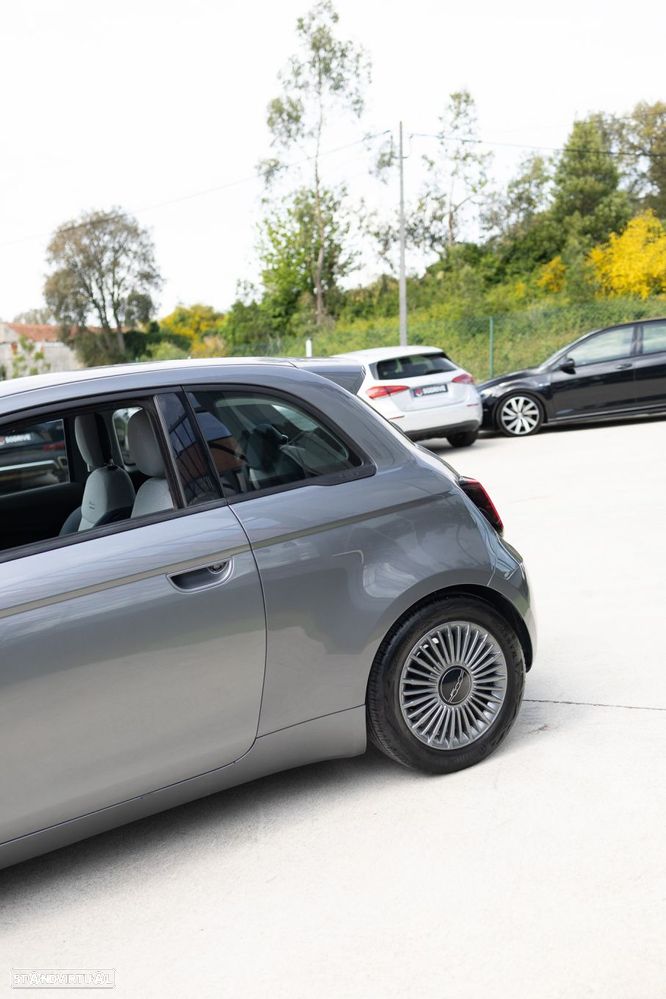 Fiat 500e 42 kWh Icon - 34
