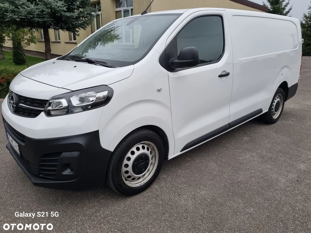 Opel Vivaro - 1