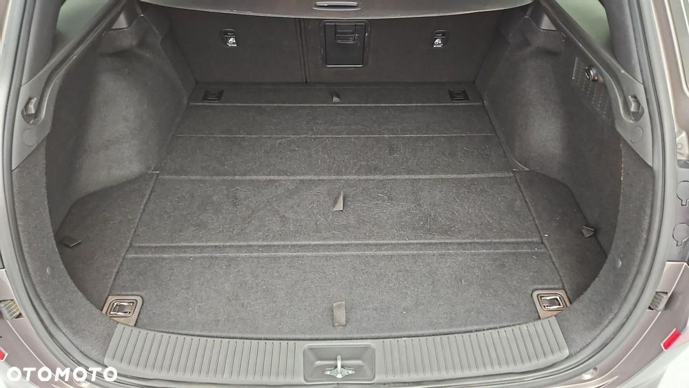 Hyundai i30 - 24