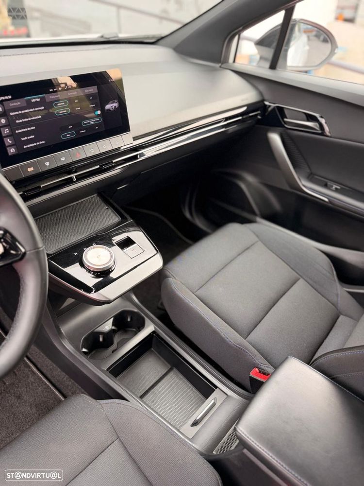 MG MG4 51 kWh Standard - 23