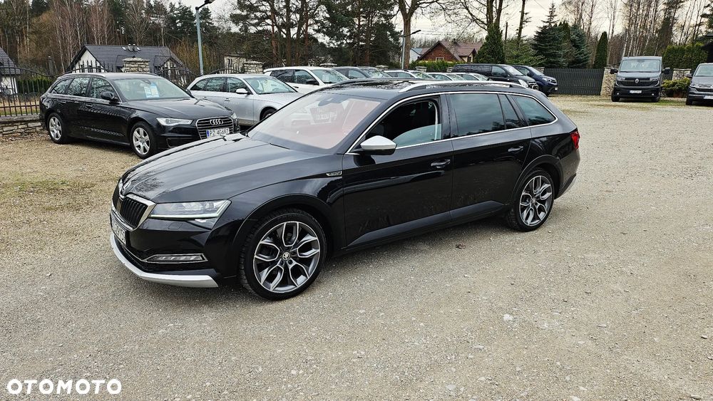 Skoda Superb 2.0 TDI SCR 4x4 Scout DSG - 23