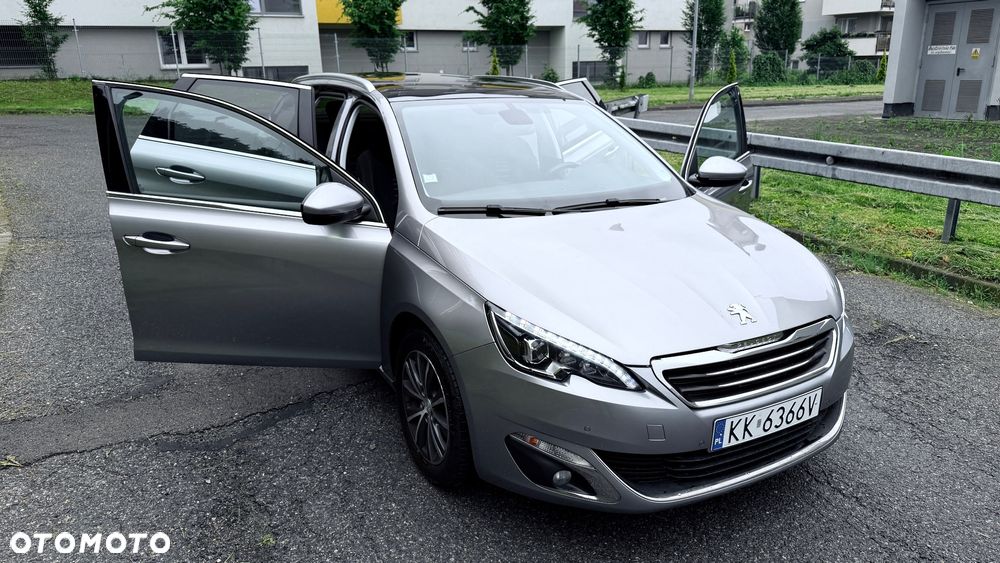Peugeot 308 130 e-THP Stop & Start Allure - 2