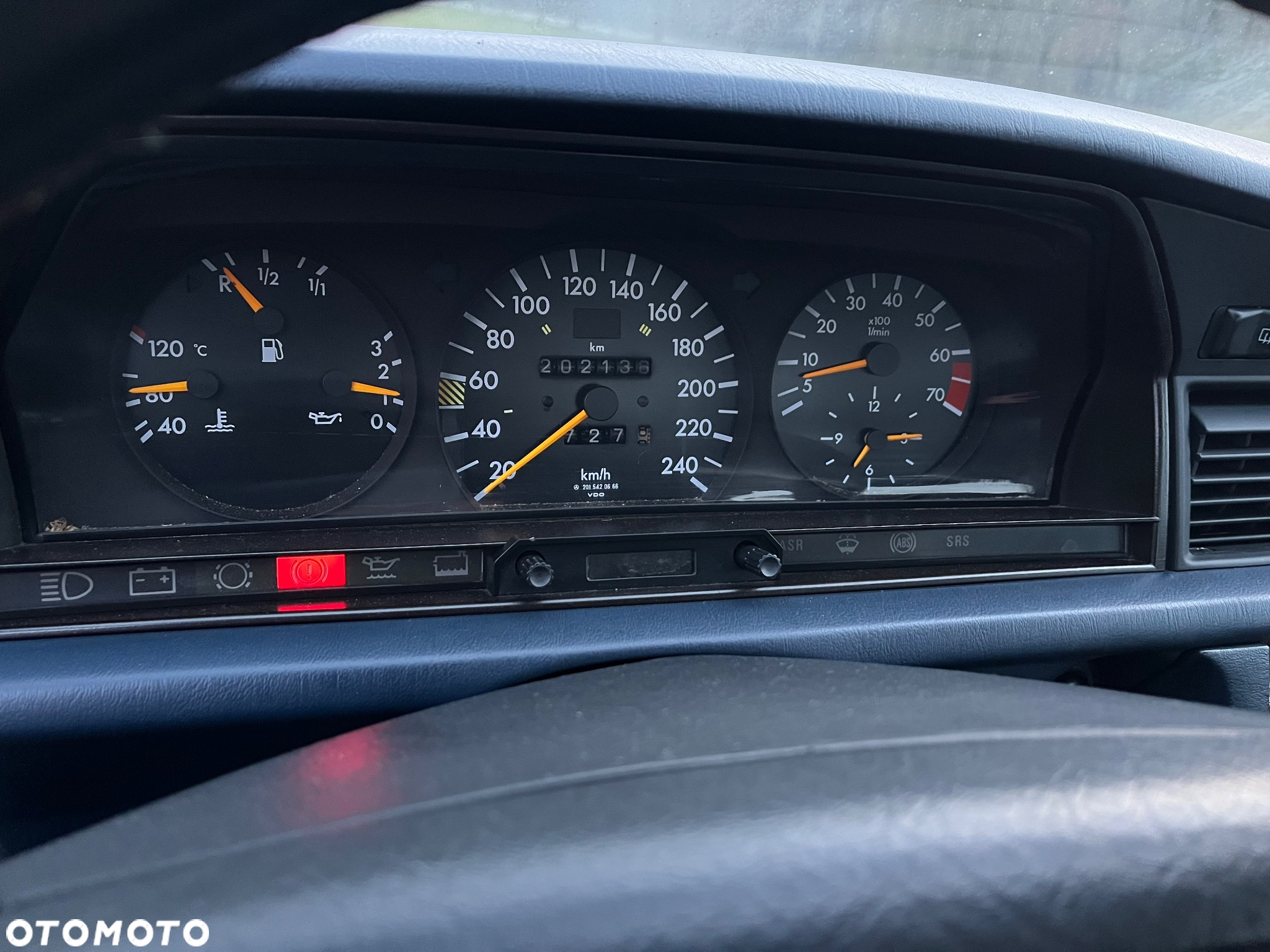 Mercedes-Benz W201 (190) - 15