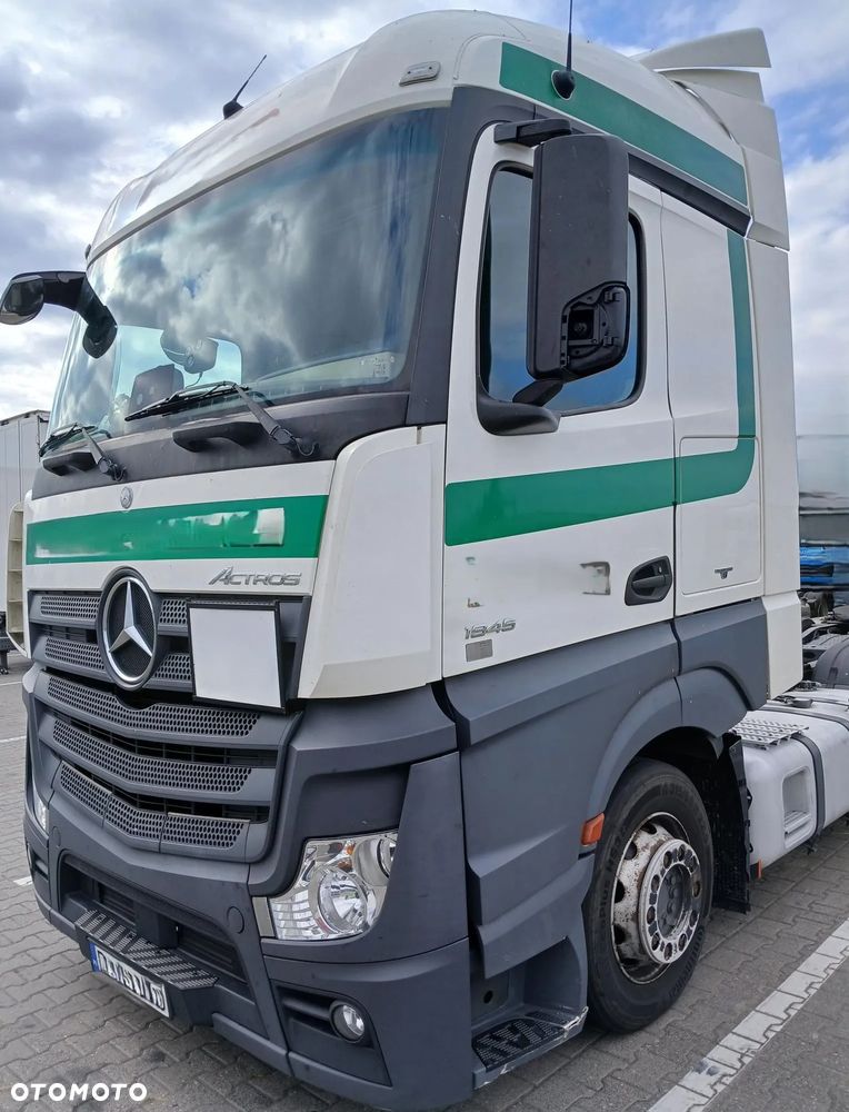Mercedes-Benz ACTROS 4 - 2