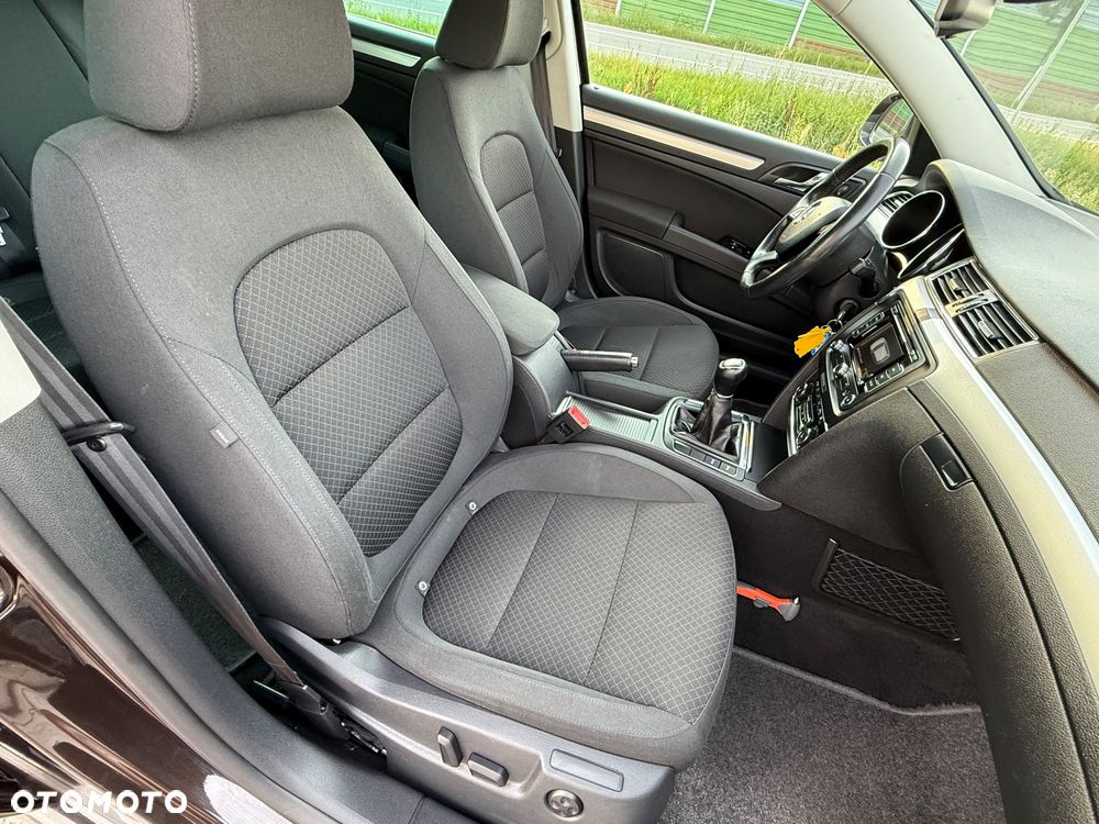 Skoda Superb 1.6 TDI GreenLine - 28